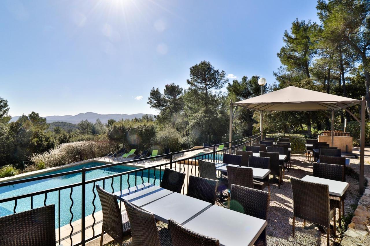 Les Arbousiers Village Hotel Provencal La Roquebrussanne 外观 照片