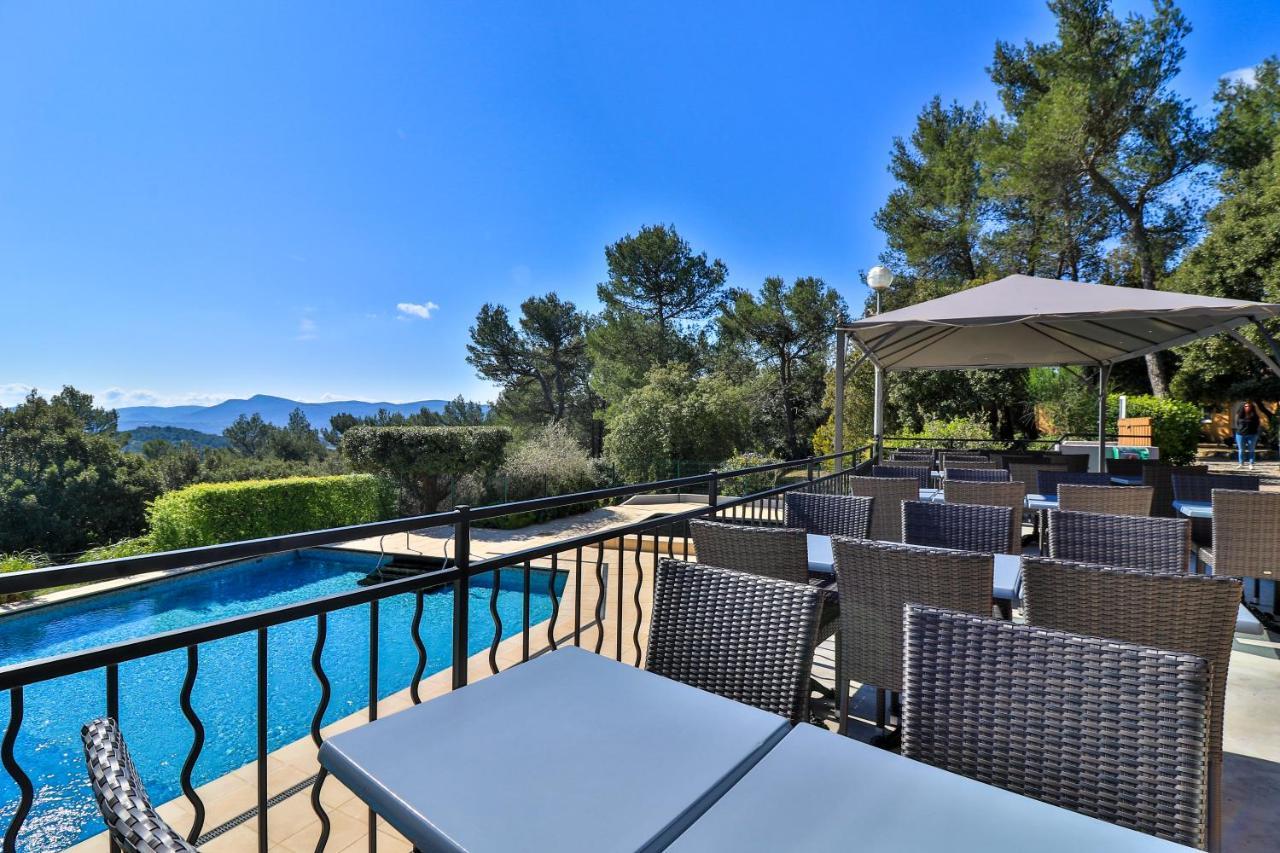 Les Arbousiers Village Hotel Provencal La Roquebrussanne 外观 照片